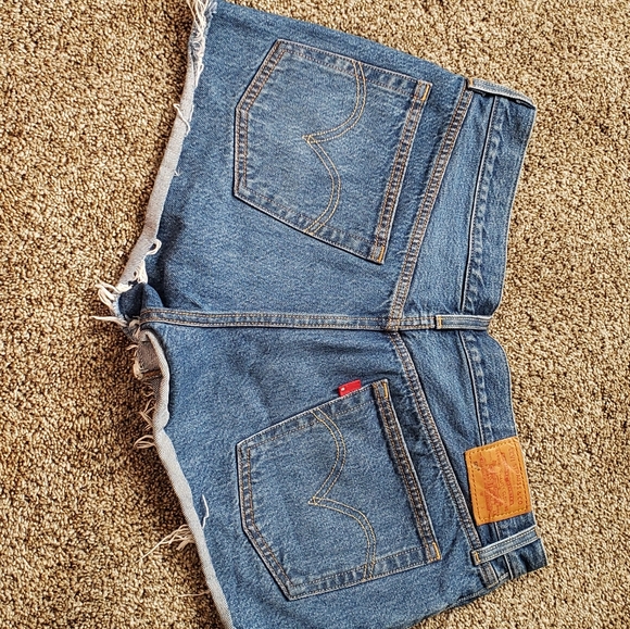 Levi's 501 Shorts high waist daisy Duke size 31 - Picture 3 of 9